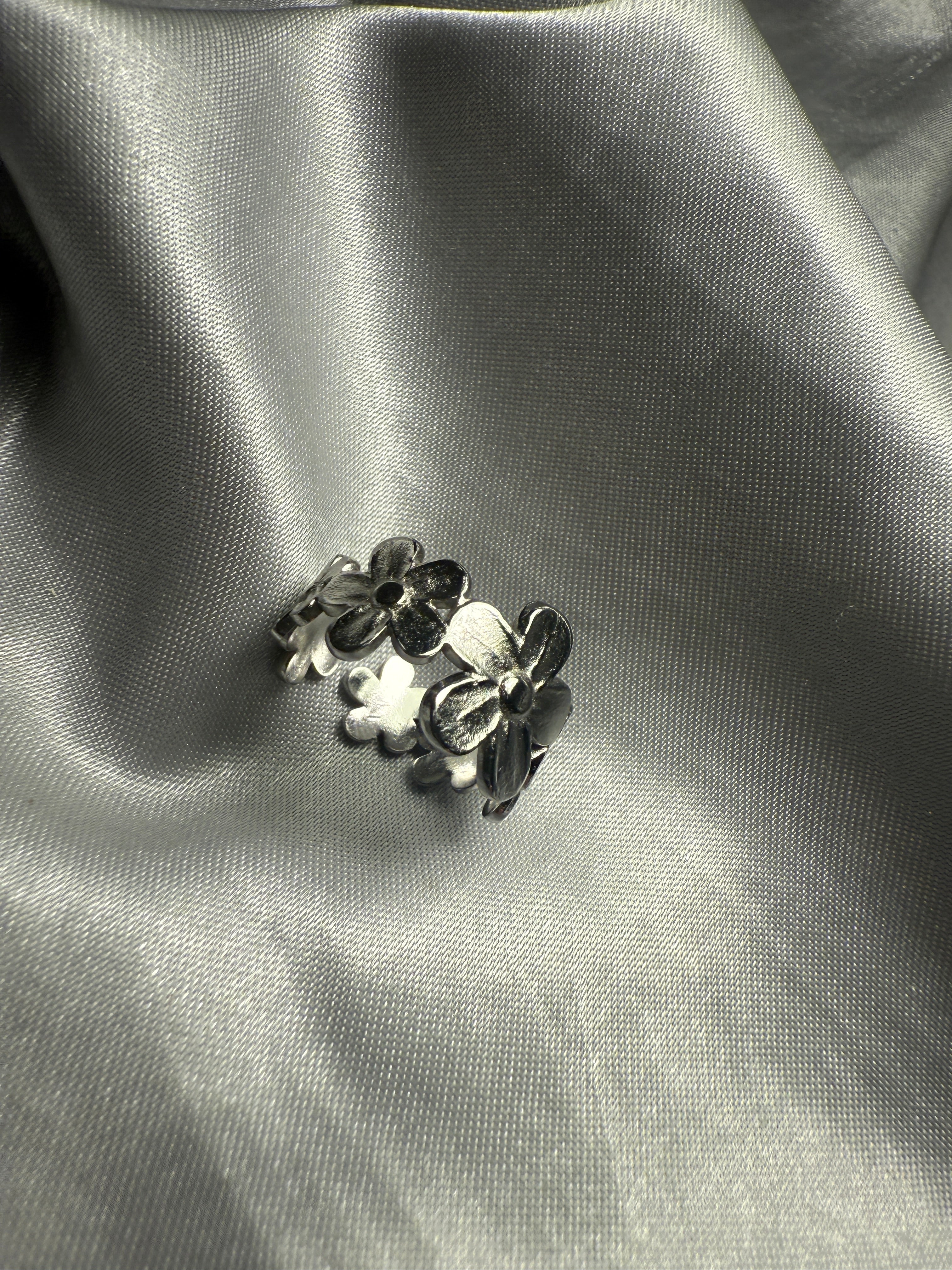 Floral Aura Band