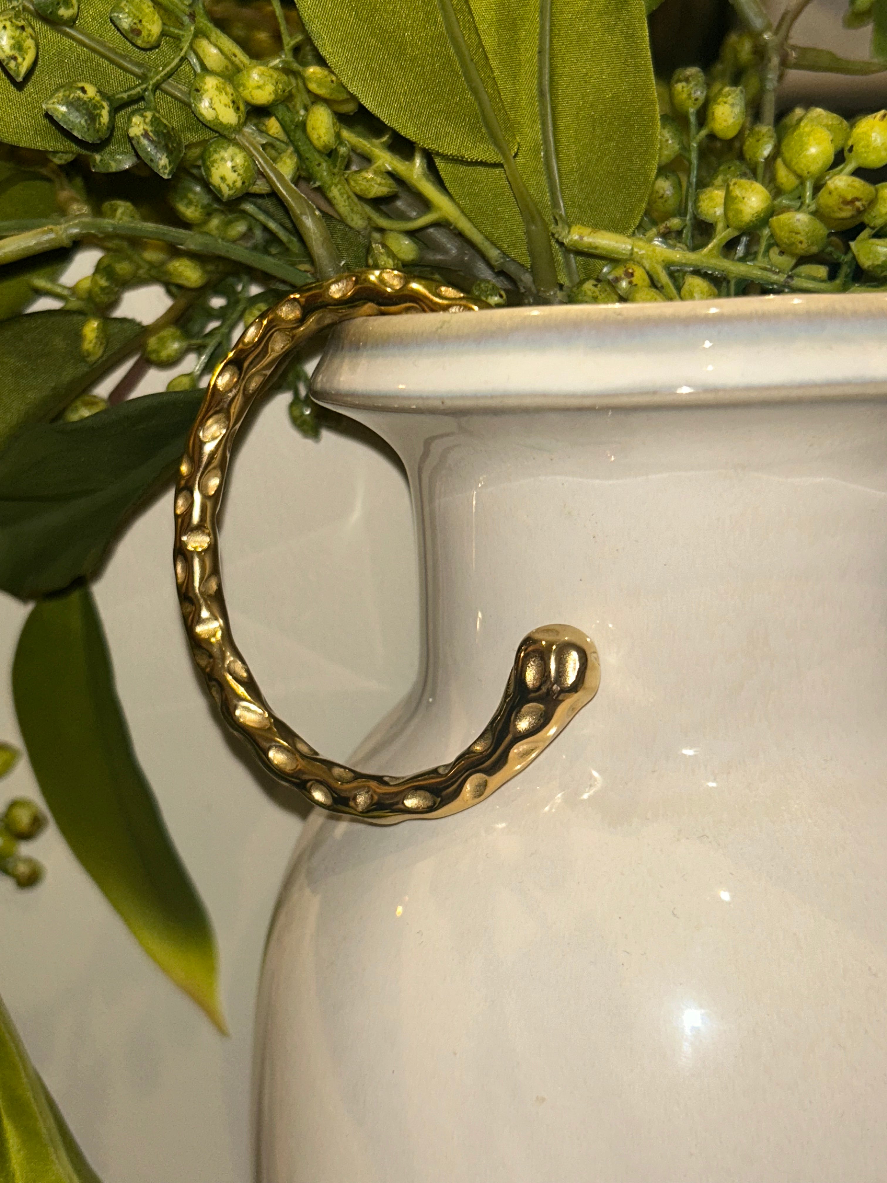 The Horse Shoe